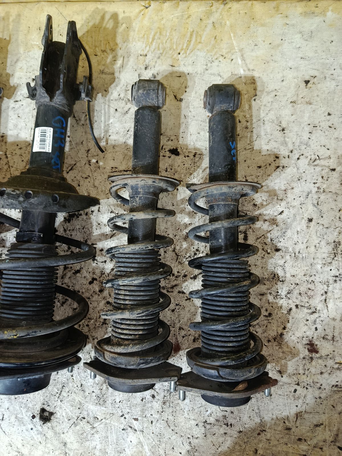 Стойка амортизатора на Subaru Impreza Wagon GH3 EL154 Фото 5