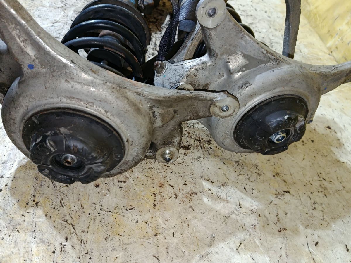 Стойка амортизатора 8K0413031AF на Audi A4 8K CDH Фото 6