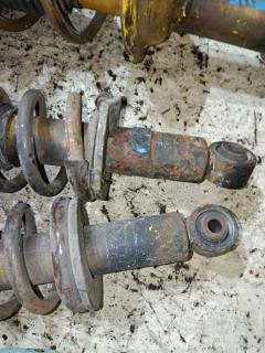 Стойка амортизатора на Subaru Legacy Wagon BH5 EJ206 Фото 12