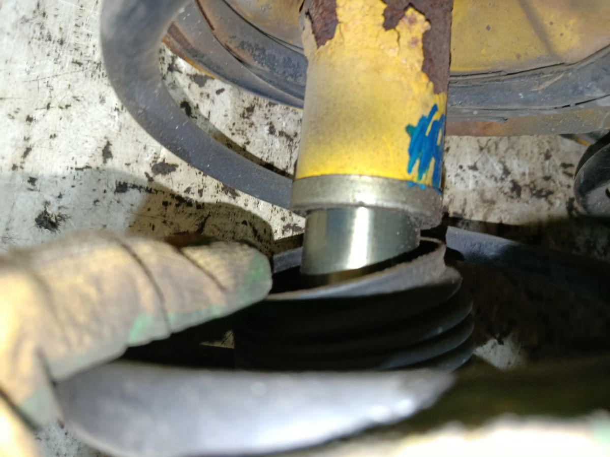 Стойка амортизатора на Subaru Legacy Wagon BP5 EJ20X Фото 5