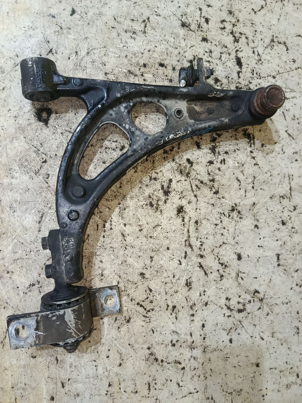 Рычаг на Subaru Legacy Wagon BH5 EJ206 Фото 2