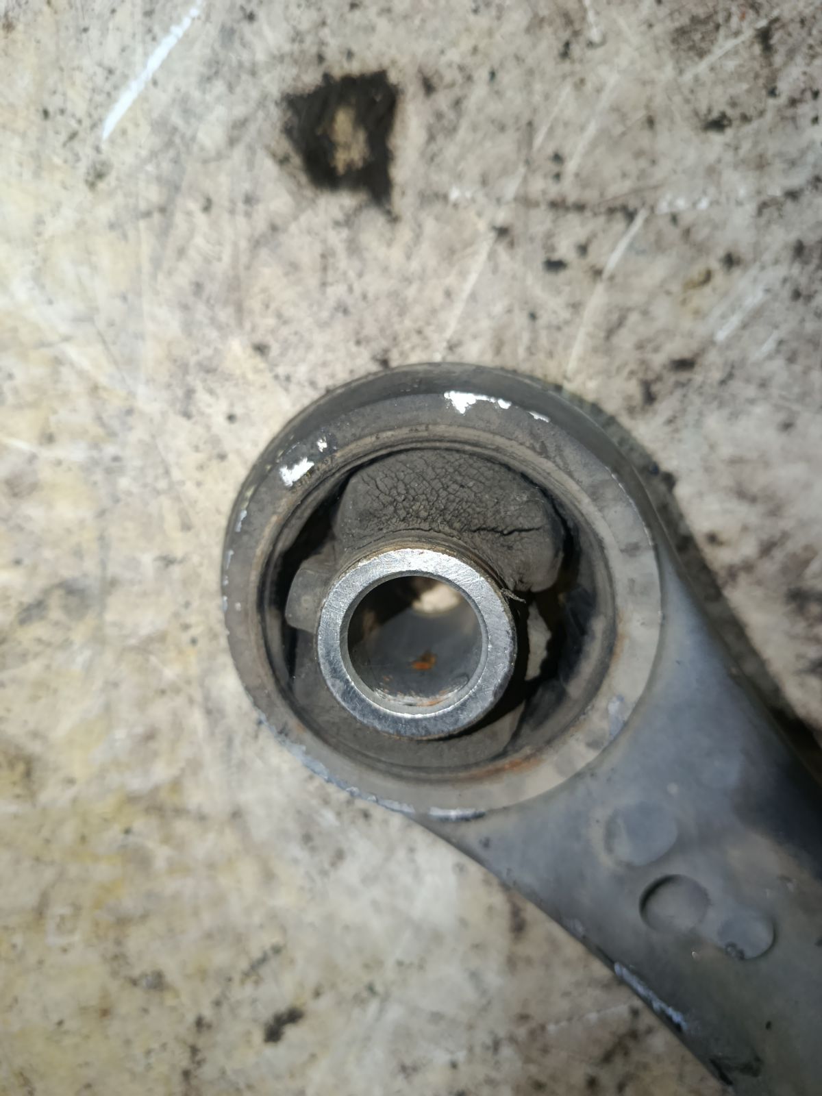 Рычаг на Subaru Legacy BL5 EJ20X Фото 2