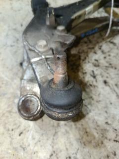 Рычаг на Nissan X-Trail NT30 QR20DE Фото 2