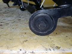 Рычаг на Nissan X-Trail NT30 QR20DE Фото 6