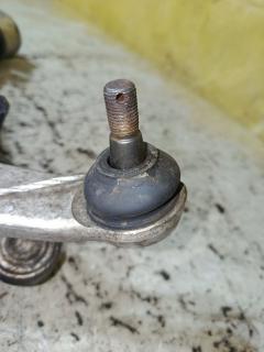 Рычаг на Nissan X-Trail NT30 QR20DE Фото 5