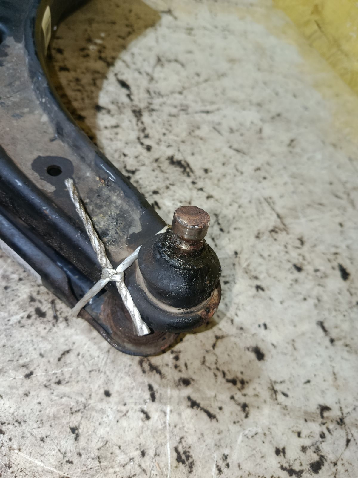 Рычаг на Mitsubishi Galant Fortis CY6A 4J10 Фото 3