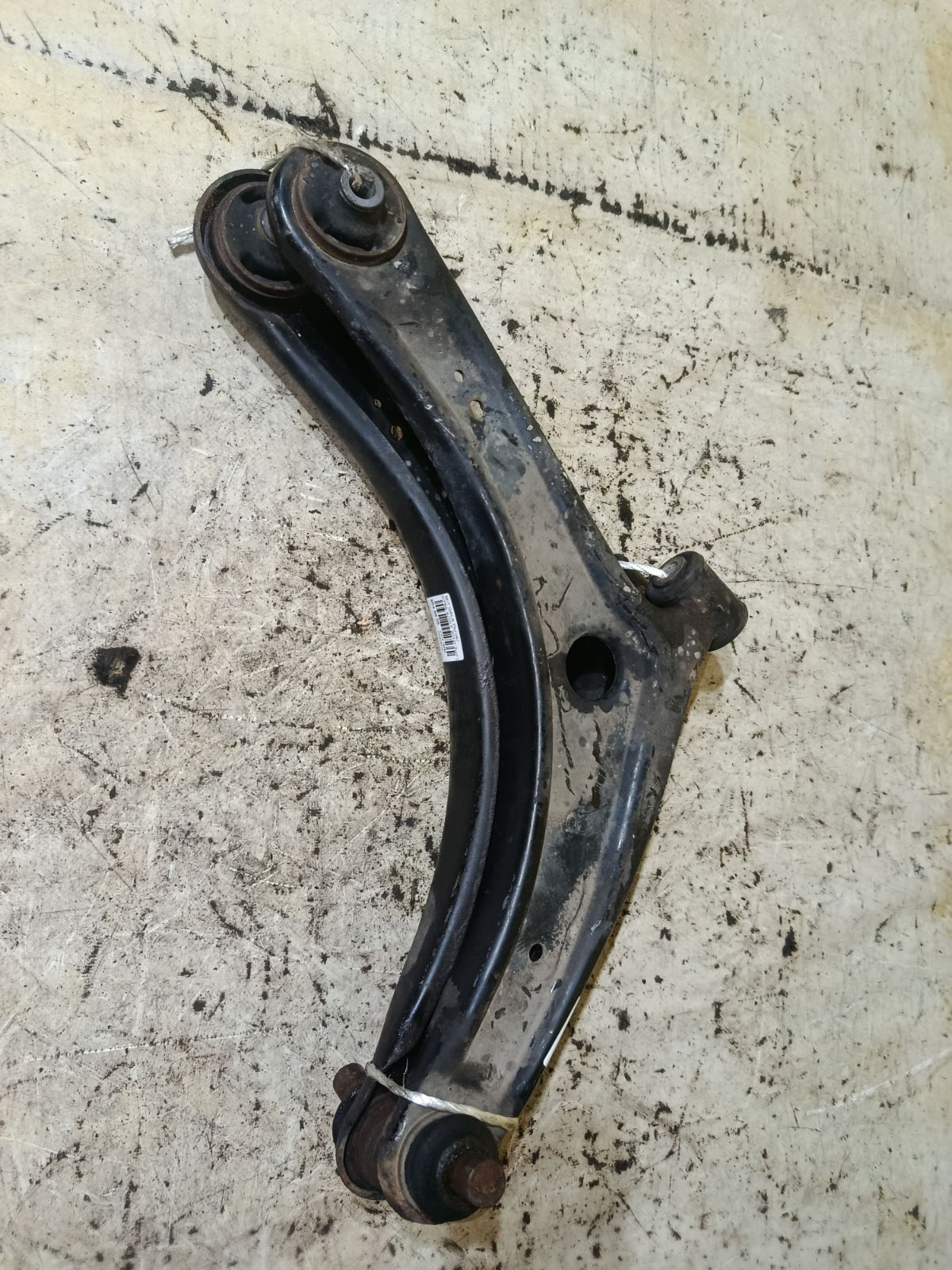 Рычаг на Mitsubishi Galant Fortis CY6A 4J10 Фото 4