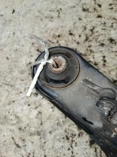 Рычаг на Mitsubishi Galant Fortis CX6A 4J10 Фото 3