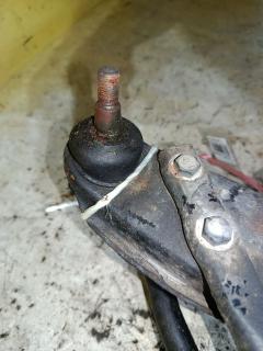 Рычаг на Mitsubishi Pajero Io H76W 4G93 Фото 2