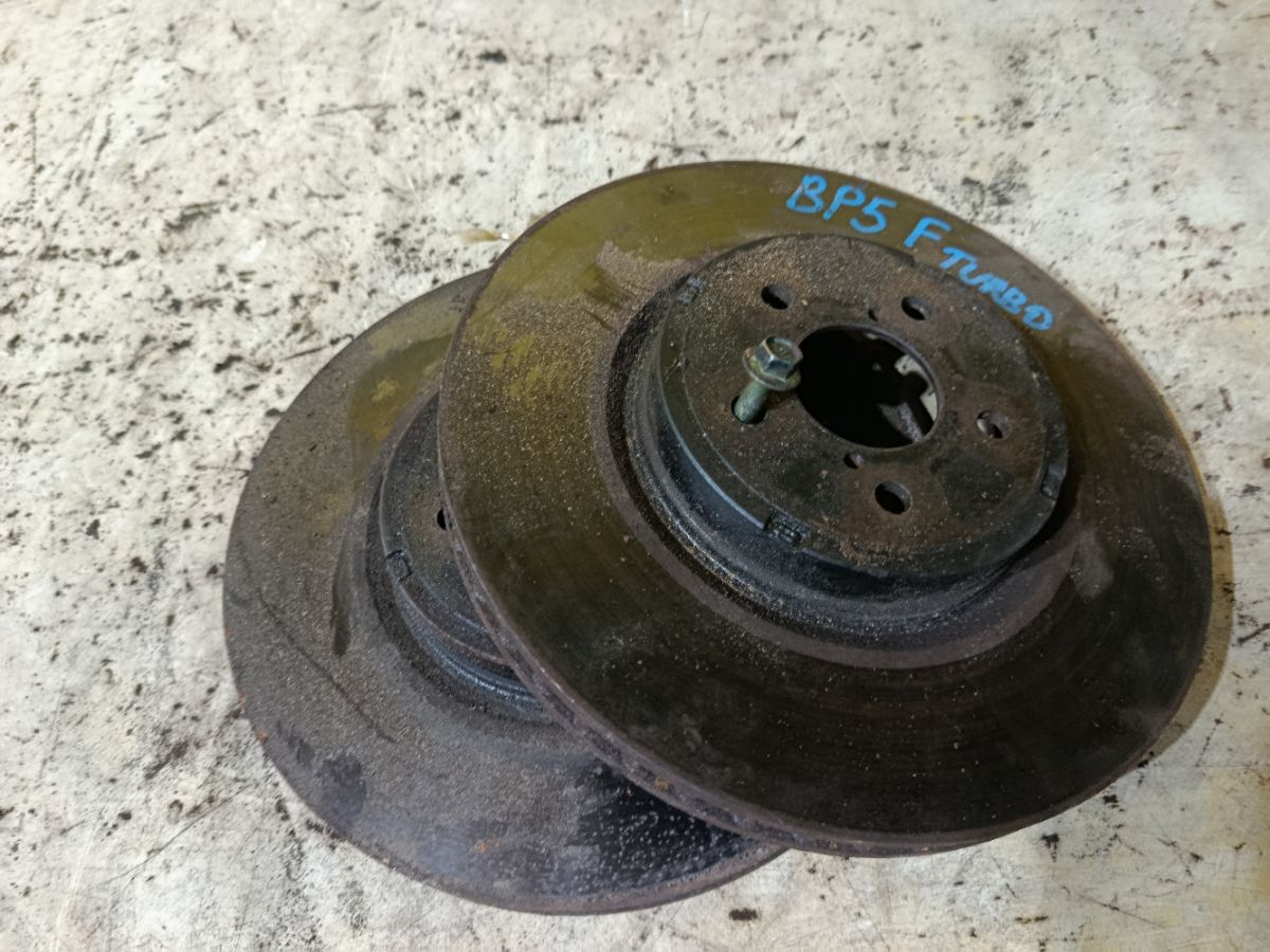 Тормозной диск на Subaru Legacy Wagon BP5 EJ20X Фото 1