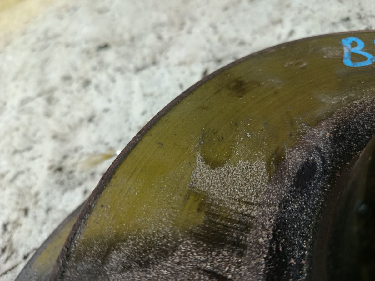 Тормозной диск на Subaru Legacy Wagon BP5 EJ20X Фото 2