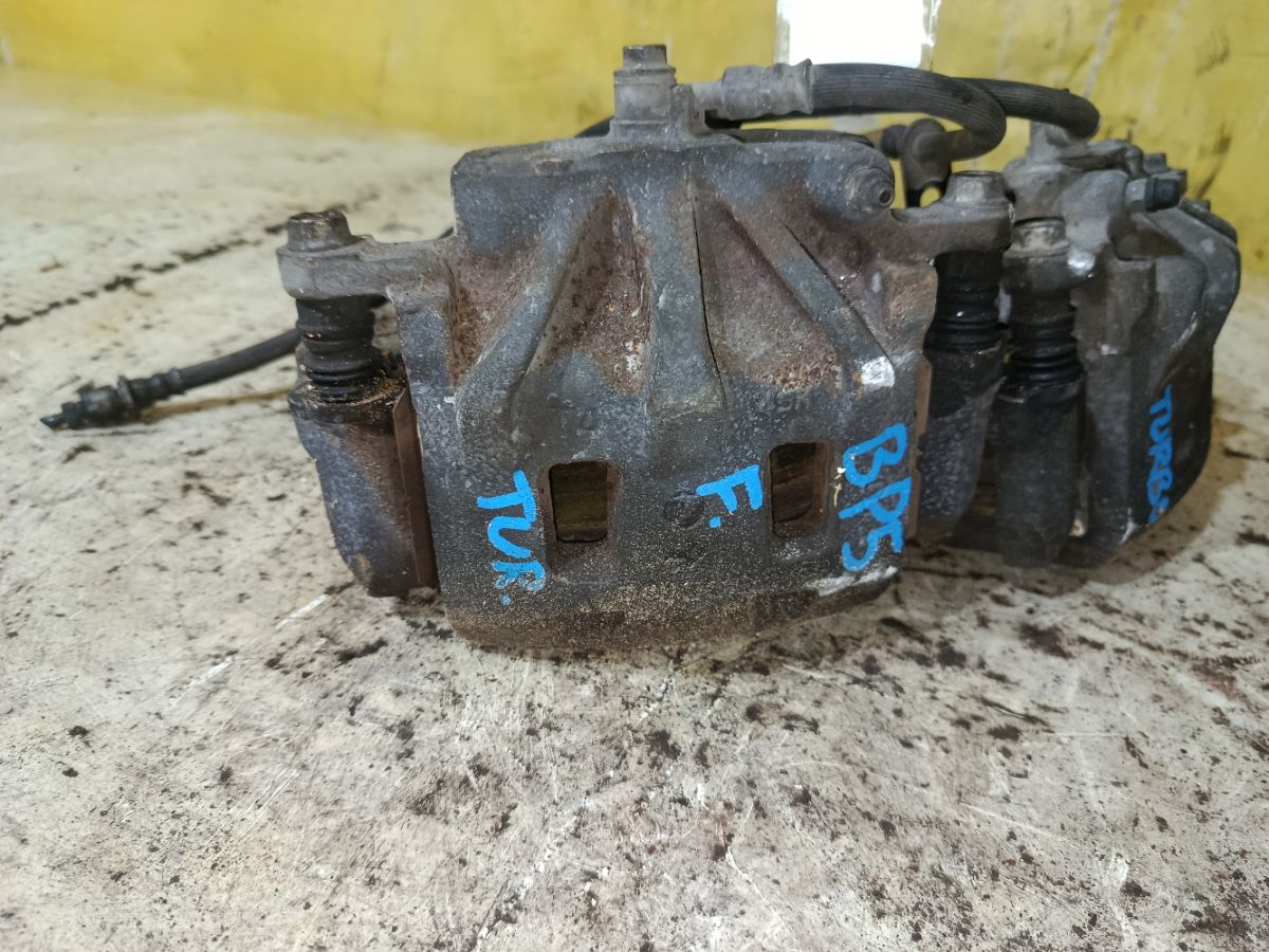 Суппорт на Subaru Legacy Wagon BP5 EJ20X Фото 2