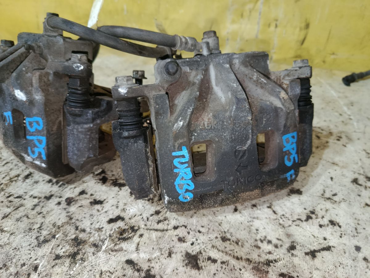 Суппорт на Subaru Legacy Wagon BP5 EJ20X Фото 3