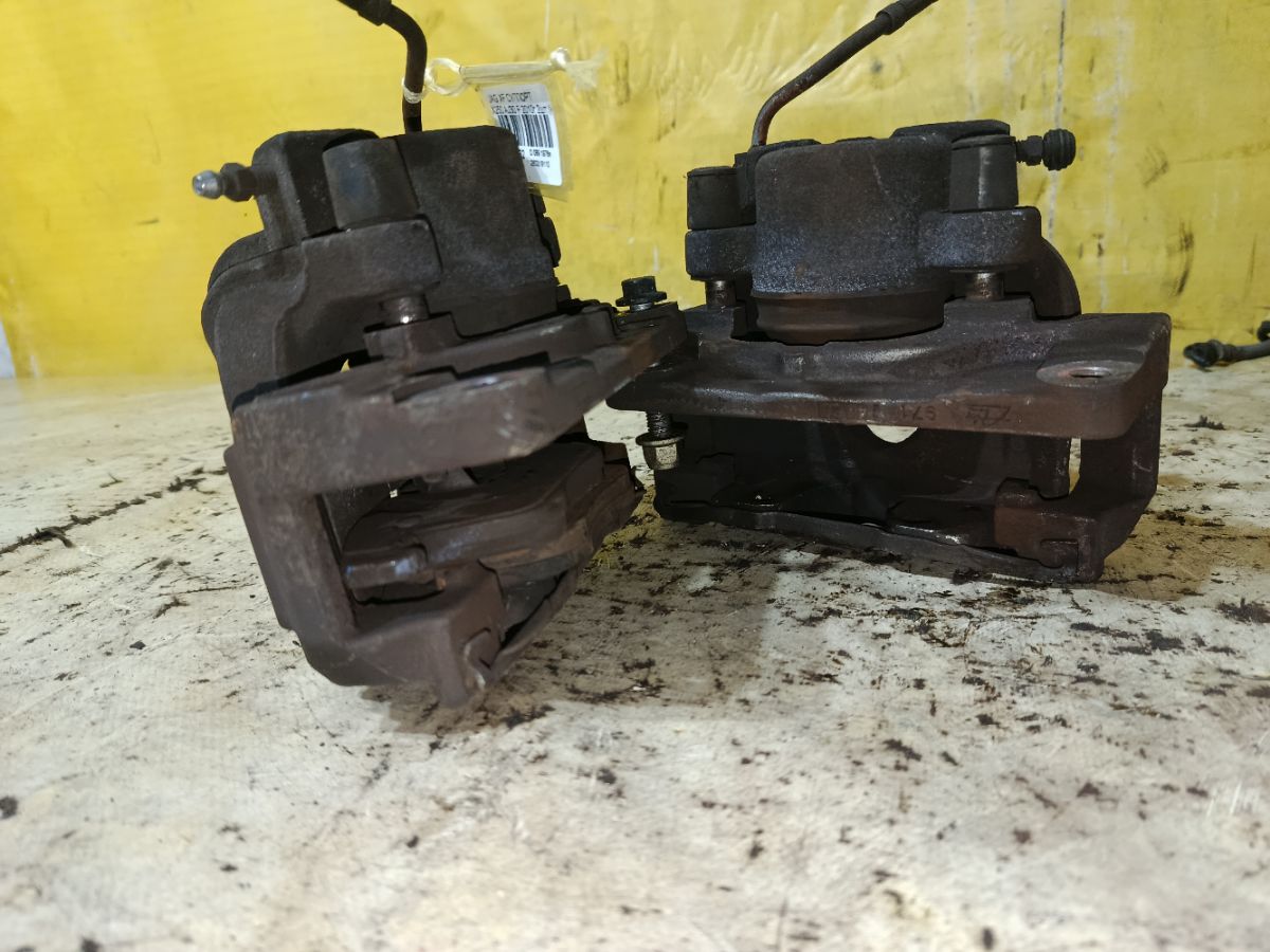 Суппорт на Jaguar Xf X250 AJ30 Фото 4