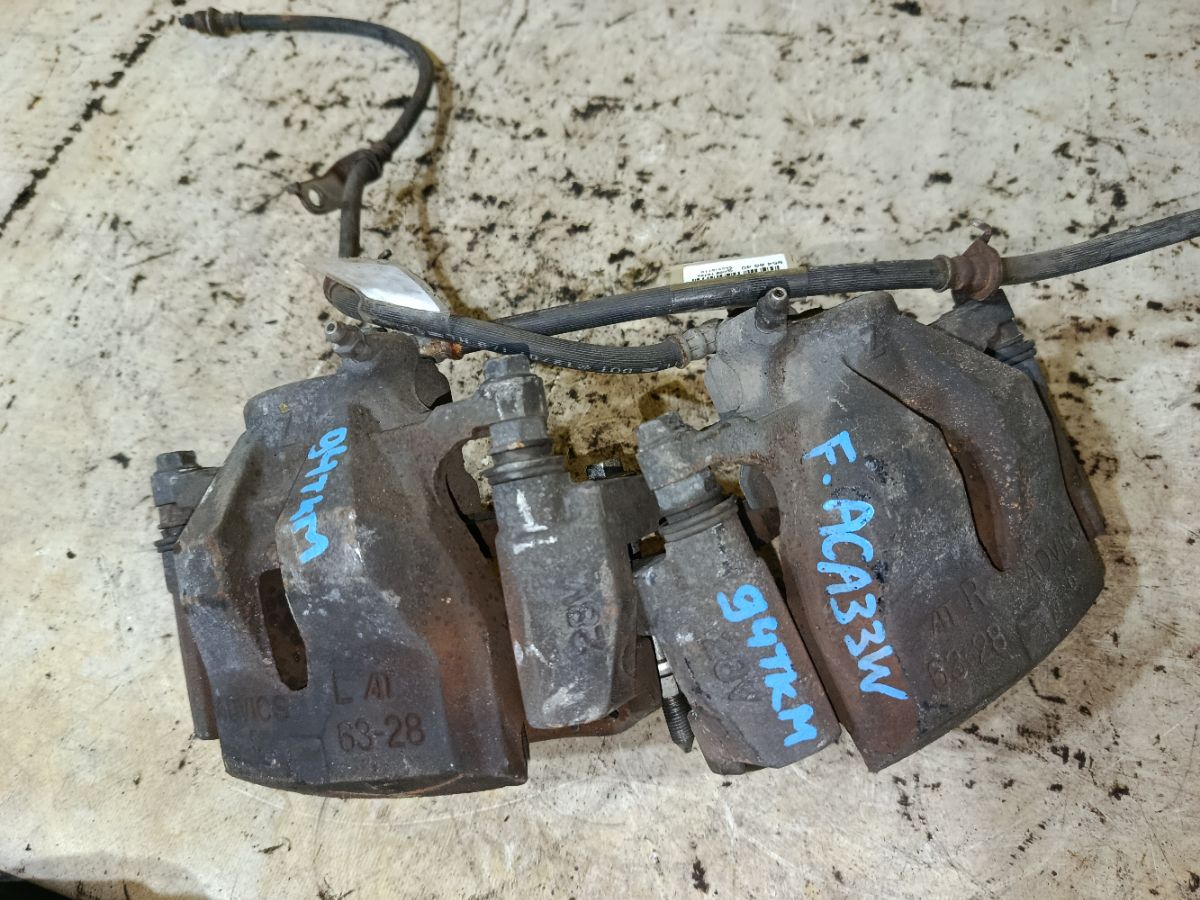 Суппорт на Toyota Vanguard ACA33W 2AZ-FE Фото 1