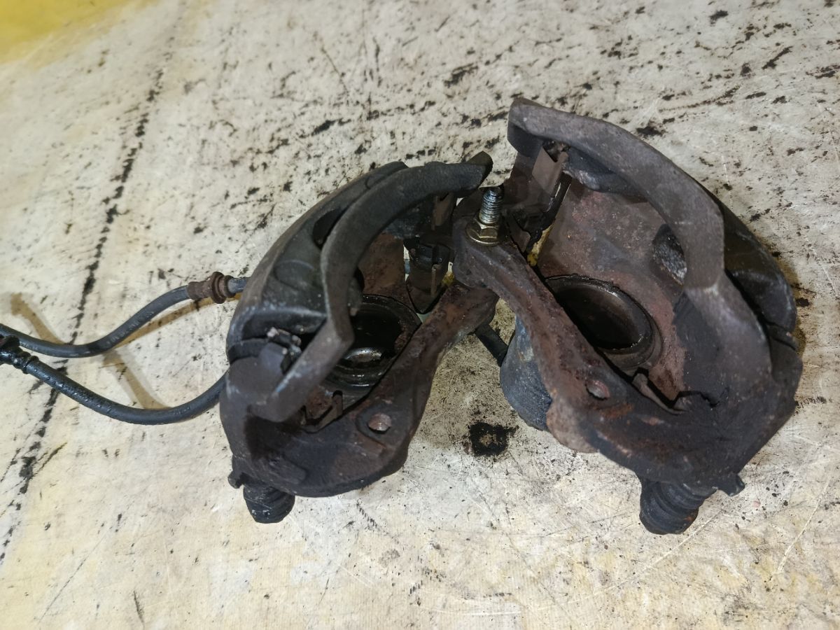 Суппорт на Nissan Ad Van VFY11 QG15DE Фото 3