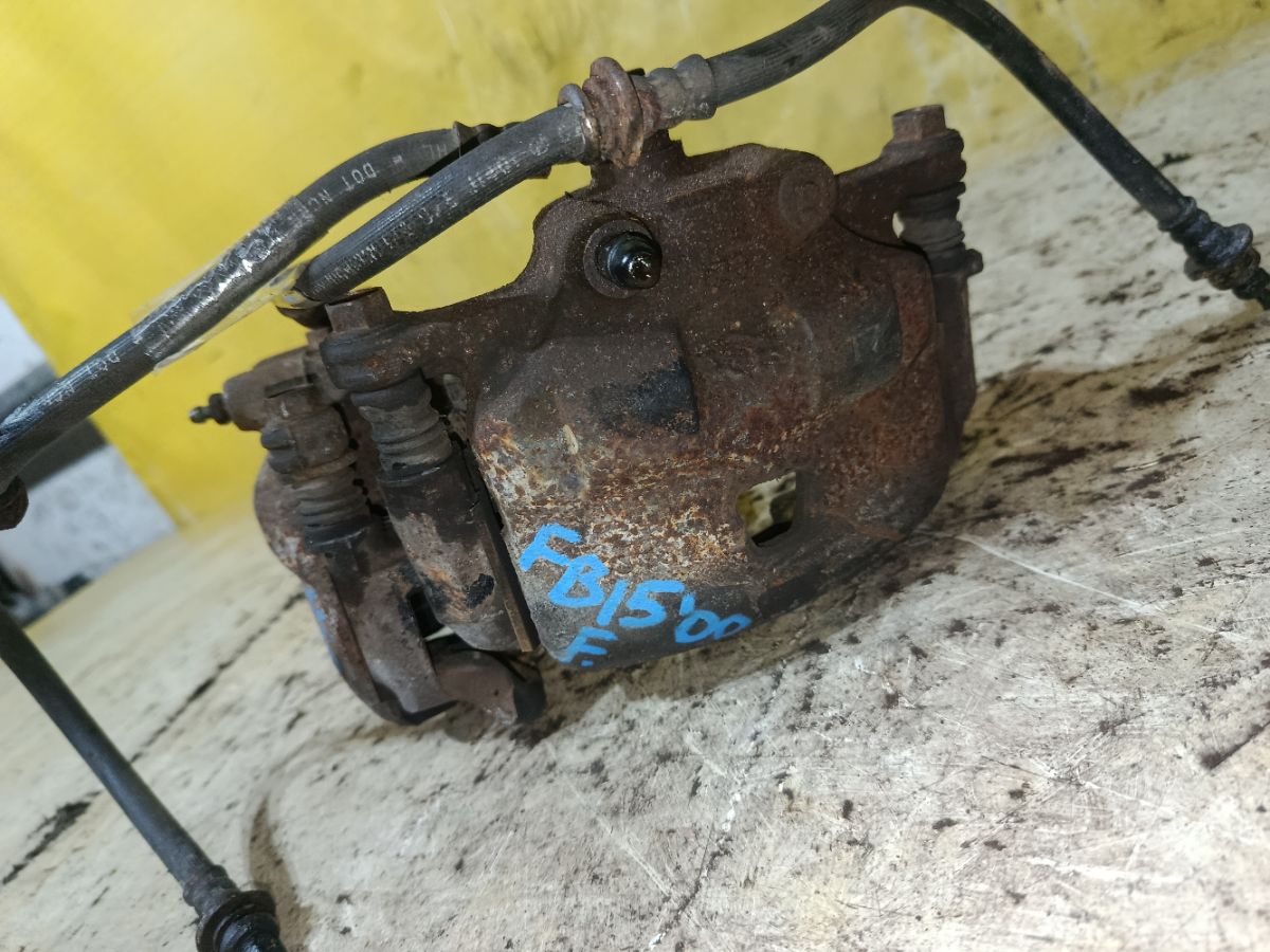 Суппорт на Nissan Sunny FB15 QG15DE Фото 1