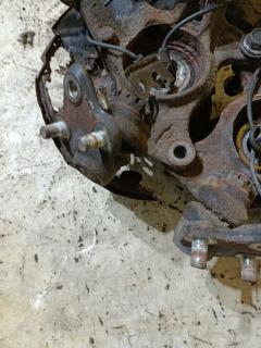 Ступица на Toyota Corolla Fielder NZE144G 1NZ-FE Фото 3