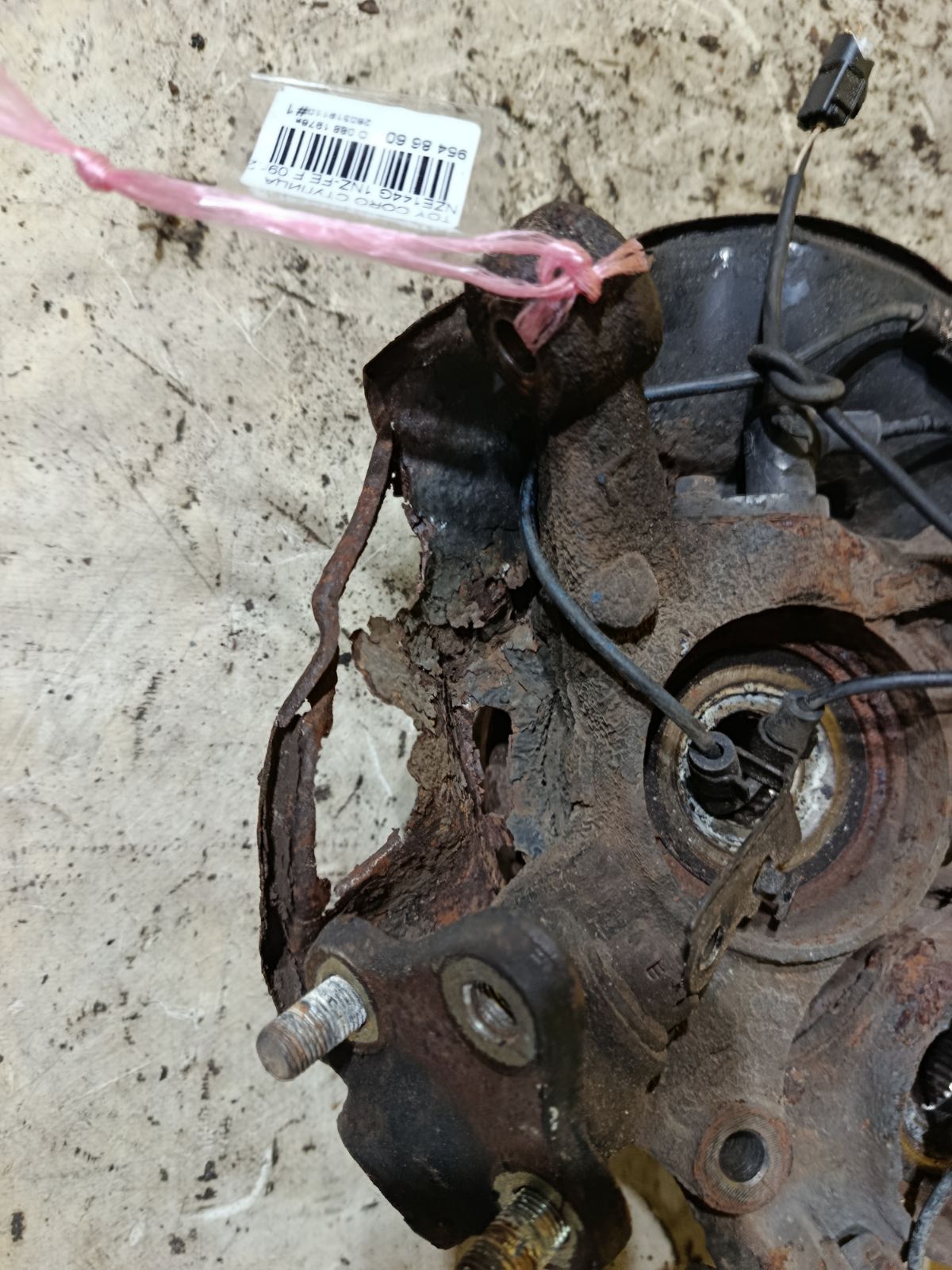 Ступица на Toyota Corolla Fielder NZE144G 1NZ-FE Фото 2