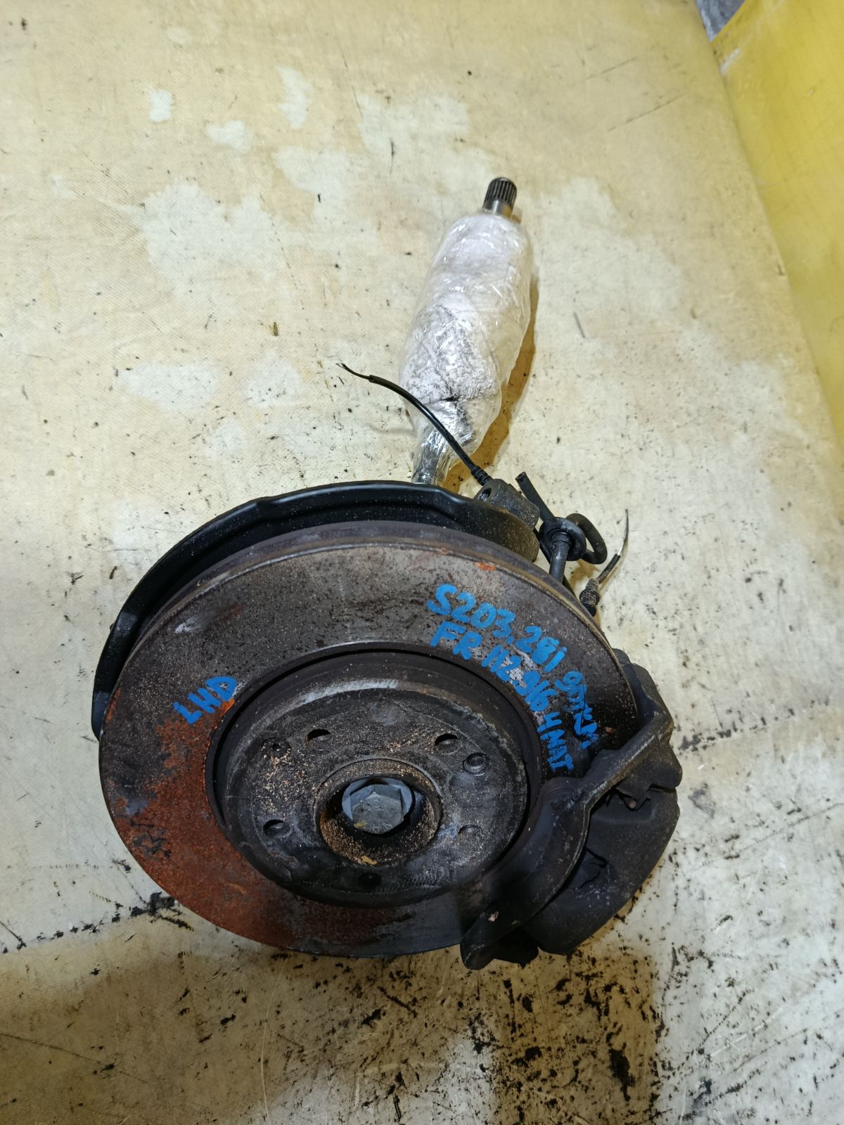 Ступица на Mercedes-Benz C-Class Station Wagon S203.281 112.916 Фото 1