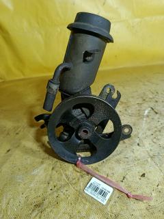 Насос гидроусилителя на Toyota Vitz NCP13 1NZ-FE