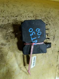 Блок ABS 47660-EQ041 на Nissan X-Trail NT30 QR20DE Фото 3