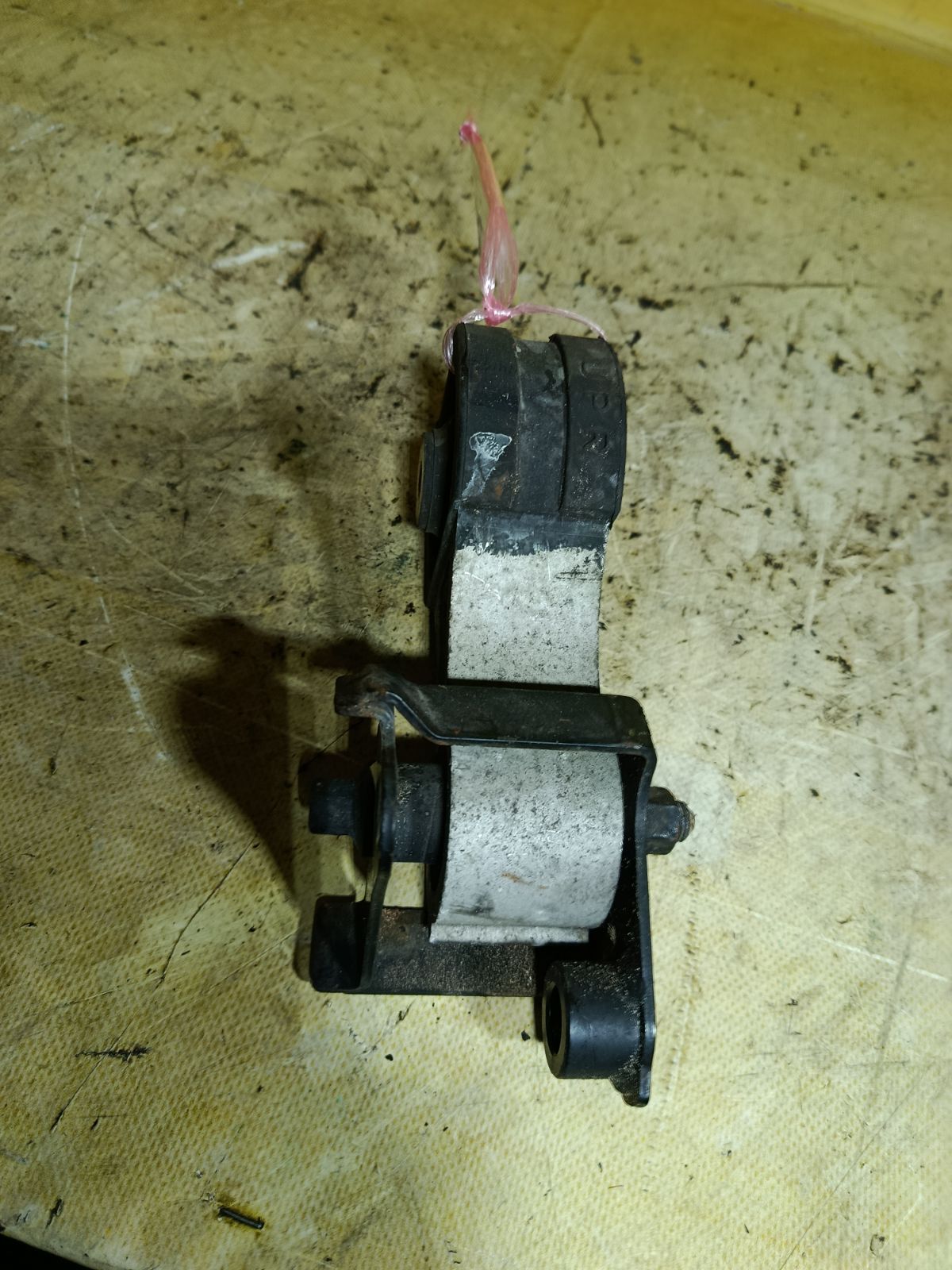 Подушка двигателя на Honda Freed GB4 L15A Фото 2