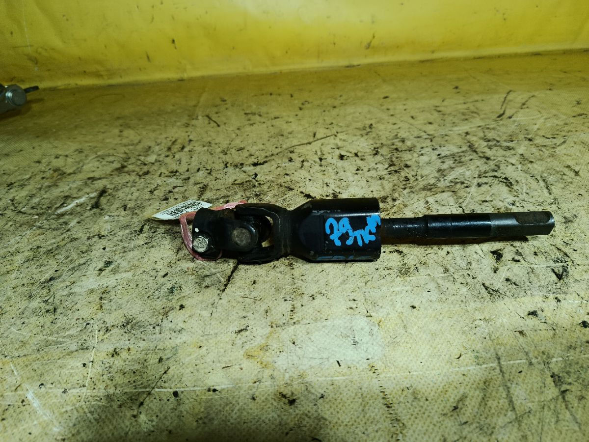 Рулевой карданчик на Nissan Sunny FB15 Фото 1