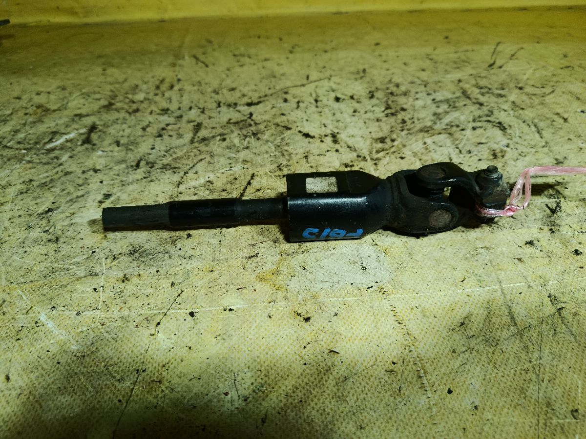 Рулевой карданчик на Nissan Sunny FB15 Фото 2