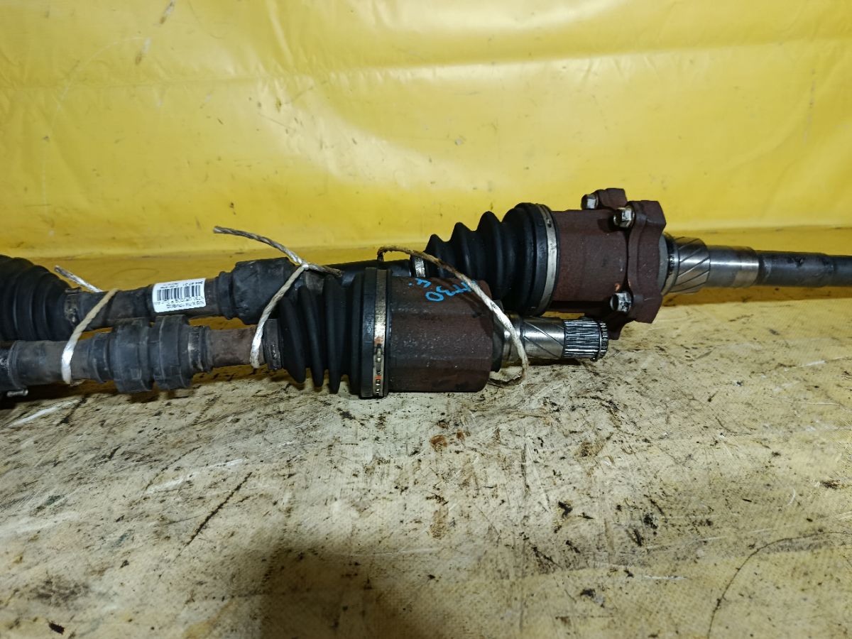 Привод на Nissan X-Trail NT30 QR20DE Фото 3