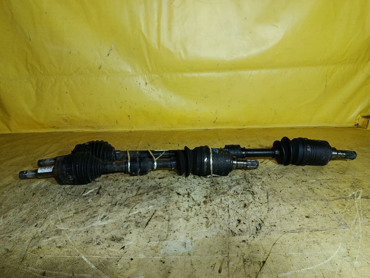 Привод на Nissan Sunny FB15 QG15DE Фото 1