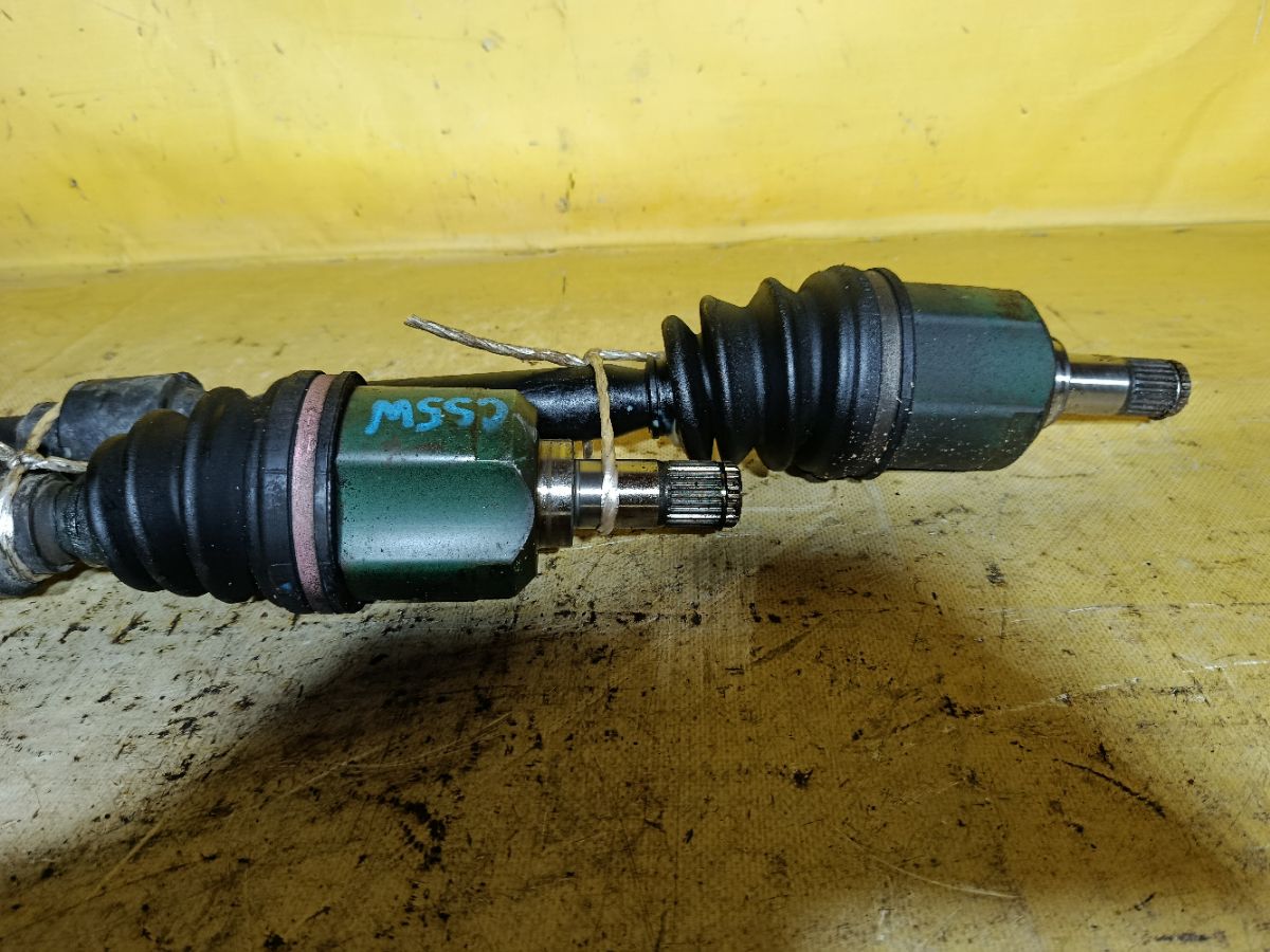 Привод на Mitsubishi Lancer Cedia Wagon CS5W 4G93 Фото 3