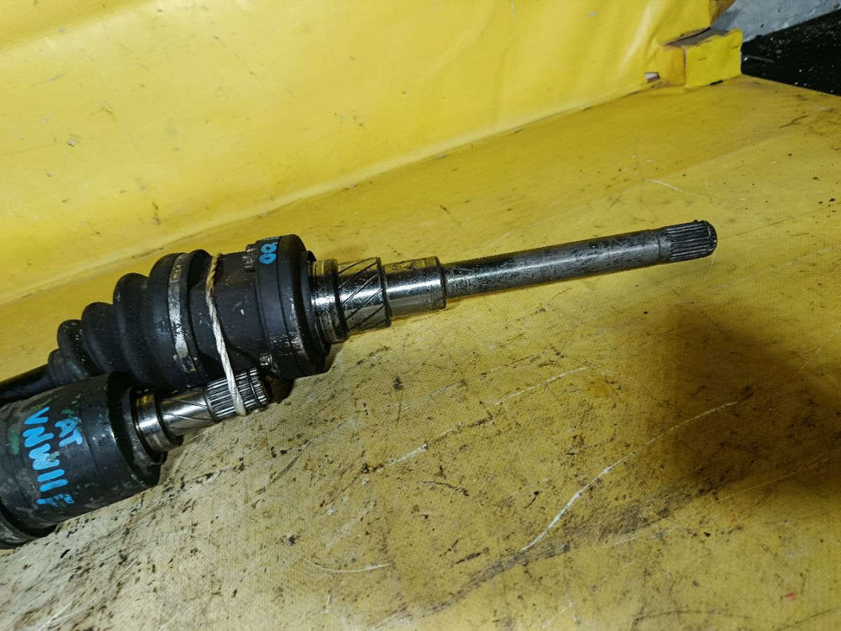 Привод на Nissan Expert VNW11 QG18DE Фото 4