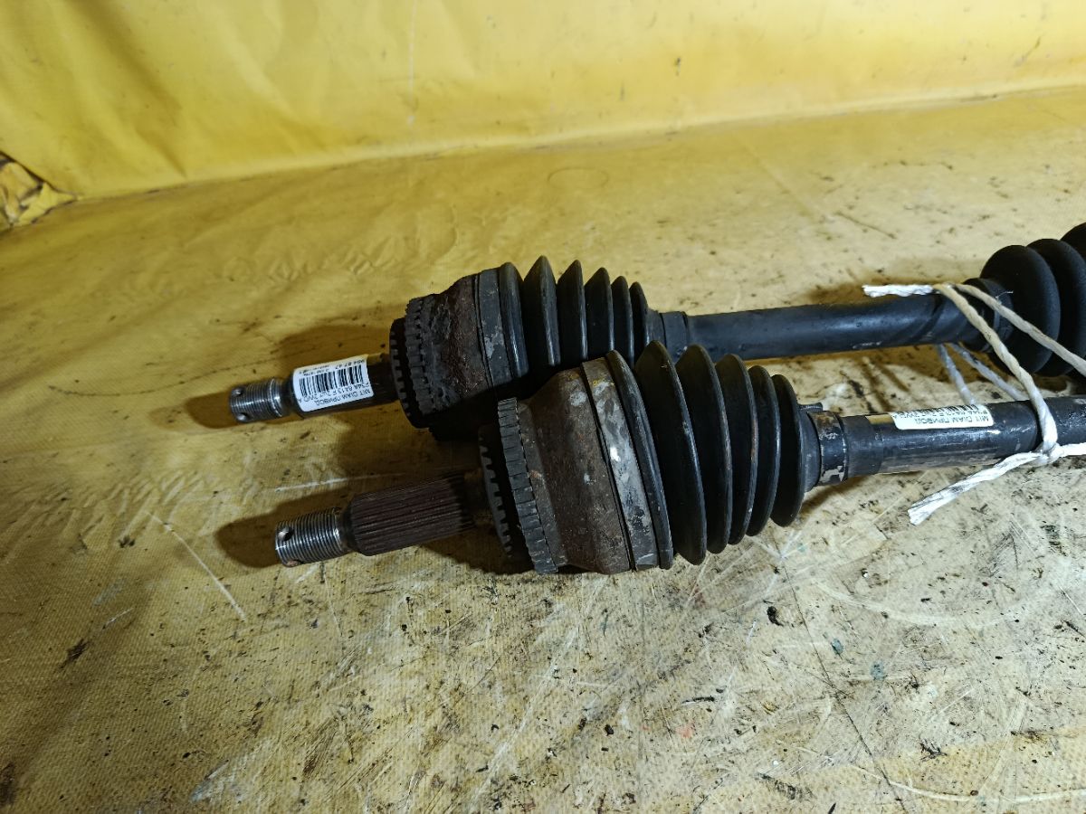 Привод на Mitsubishi Diamante F34A 6A13 Фото 2