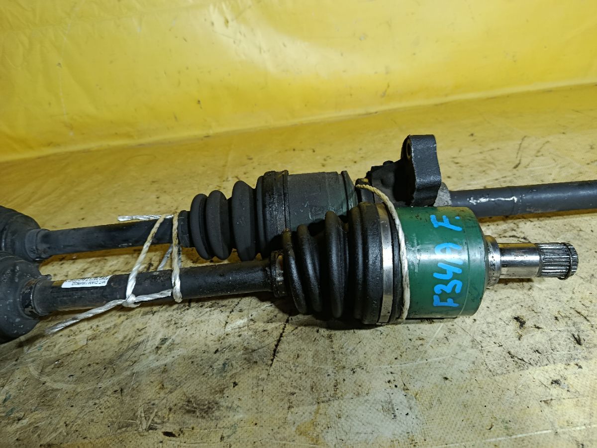 Привод на Mitsubishi Diamante F34A 6A13 Фото 3