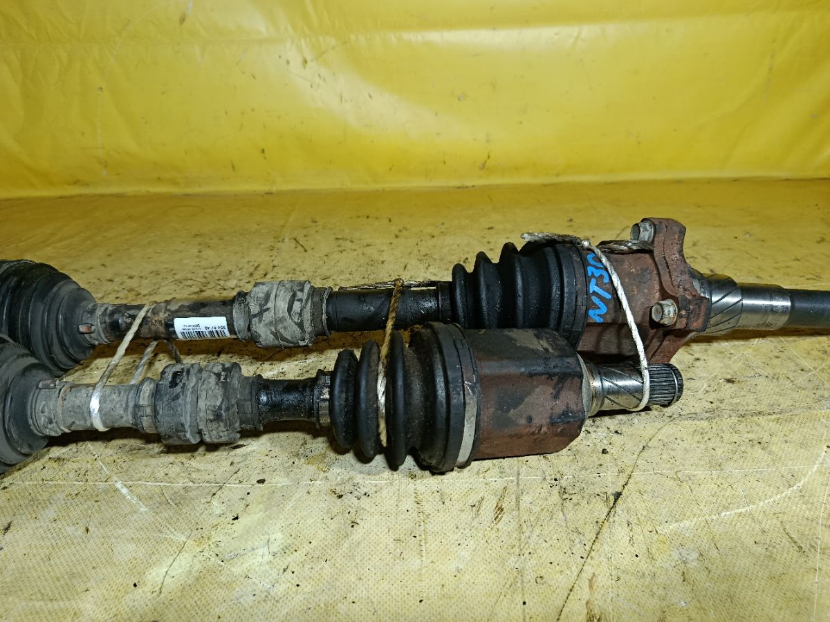 Привод на Nissan X-Trail NT30 QR20DE Фото 3