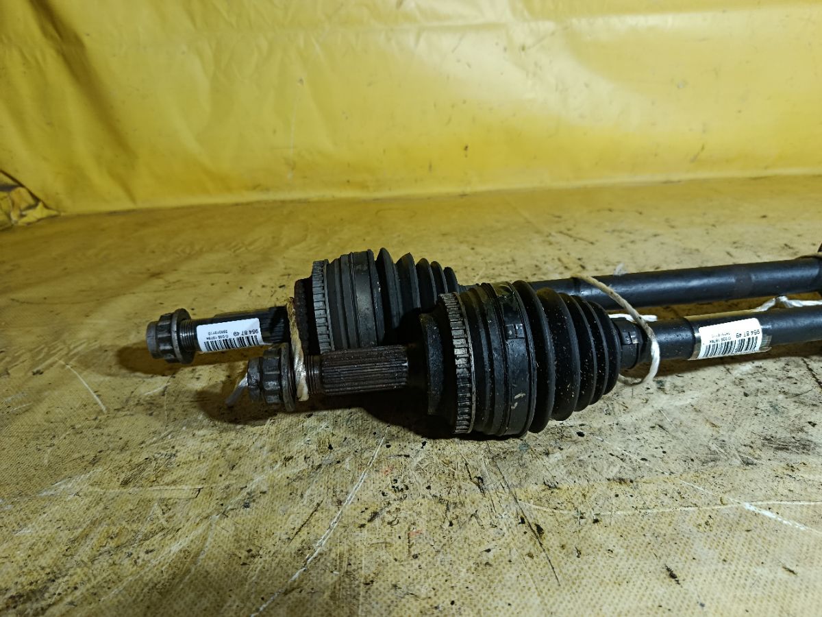 Привод на Toyota Vitz NCP13 1NZ-FET Фото 2