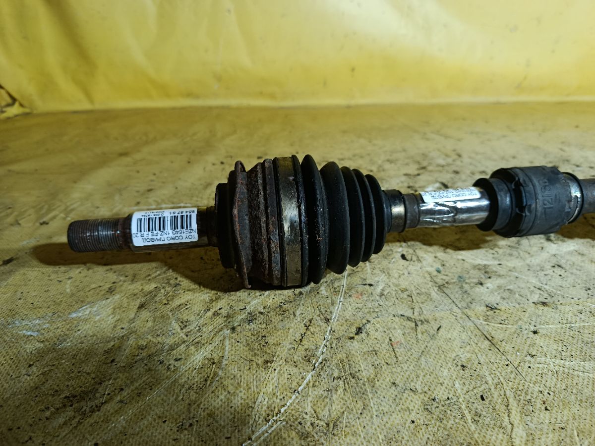 Привод на Toyota Corolla Fielder NZE164G 1NZ-FE Фото 2