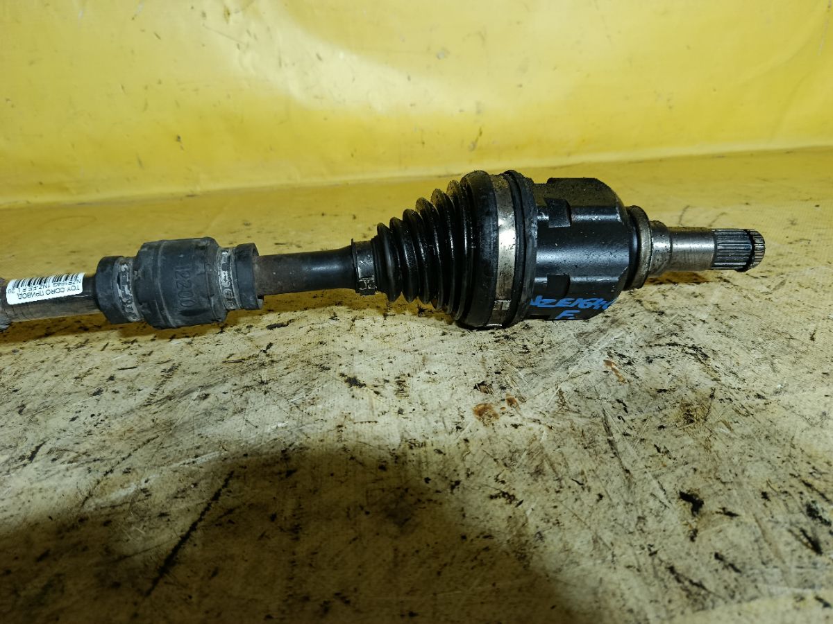Привод на Toyota Corolla Fielder NZE164G 1NZ-FE Фото 3