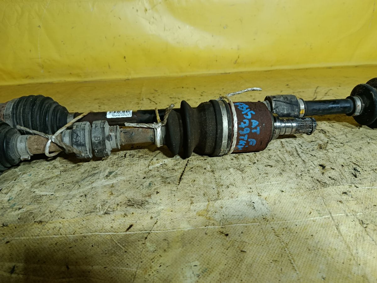 Привод на Nissan Sunny FB15 QG15DE Фото 3