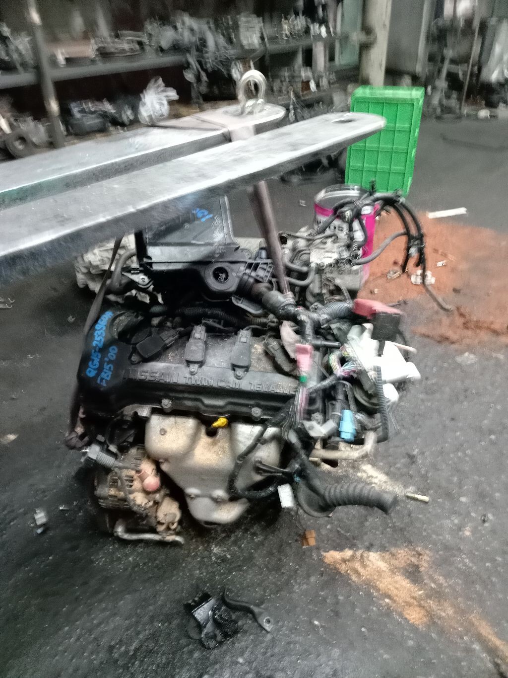 Двигатель на Nissan Sunny FB15 QG15DE Фото 1