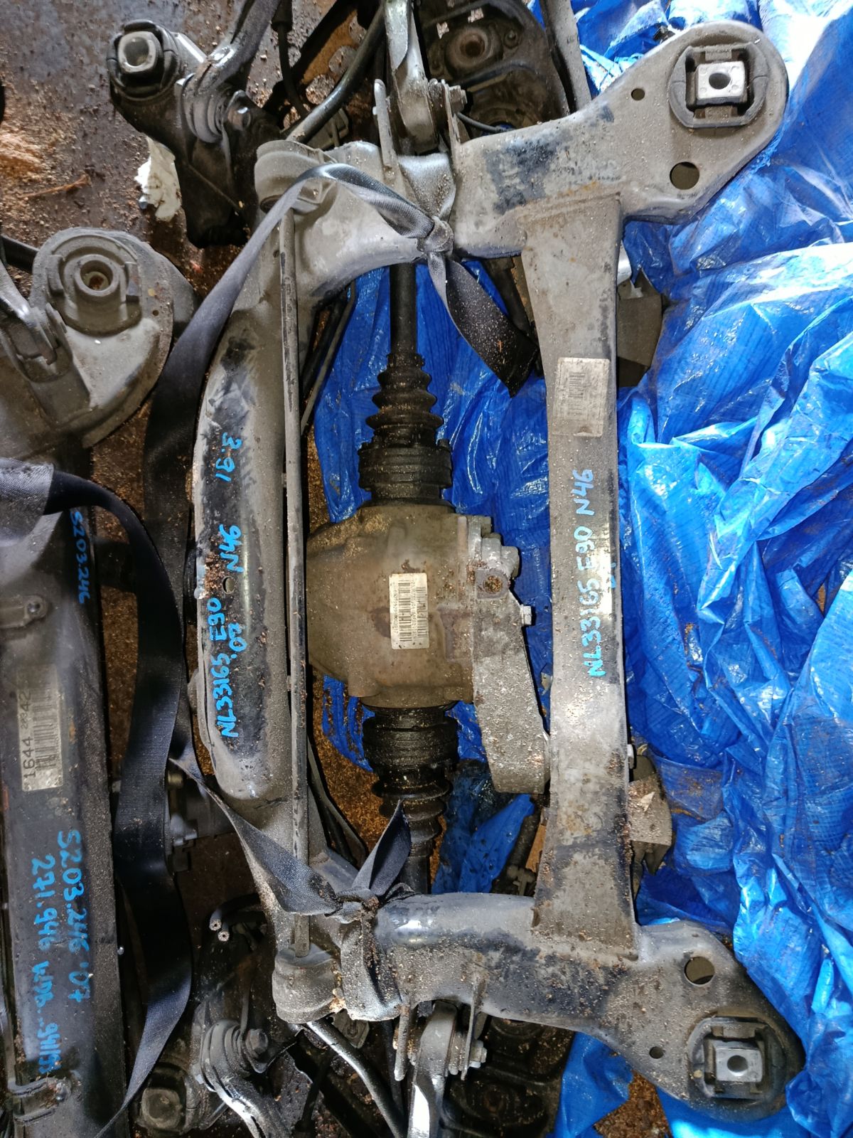 Балка подвески на Bmw 3-Series E90-VA72 N46B20BF Фото 2