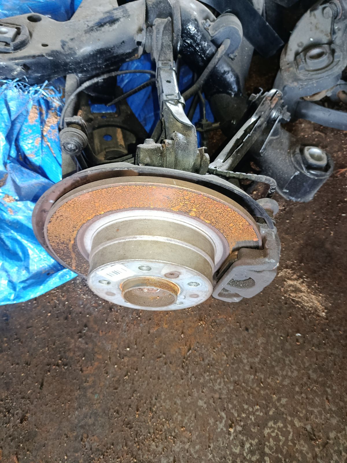 Балка подвески на Bmw 3-Series E90-VA72 N46B20BF Фото 7