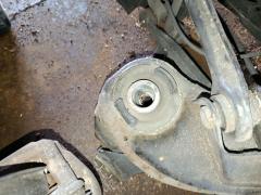 Балка подвески на Mercedes-Benz C-Class Station Wagon S203.246 271.946 Фото 3