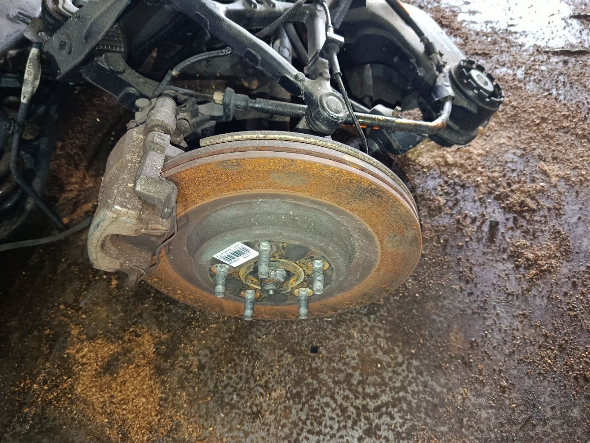 Балка подвески на Jaguar Xf X250 AJ30 Фото 4