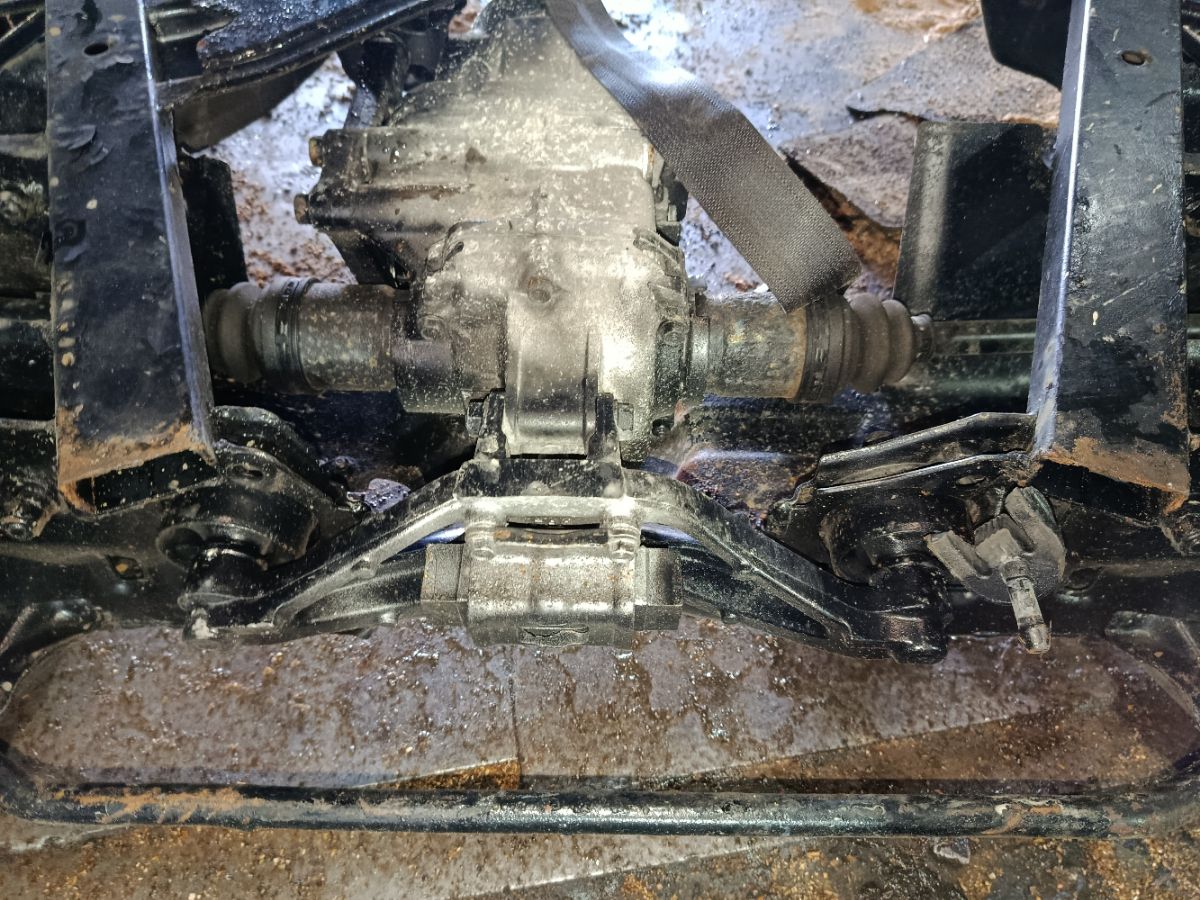 Балка подвески на Honda Accord CL8 K20A Фото 4