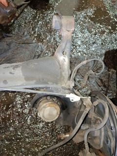 Балка подвески на Toyota Vitz NCP13 1NZ-FET Фото 4