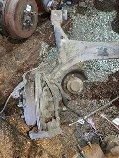 Балка подвески на Toyota Vitz NCP13 1NZ-FET Фото 7