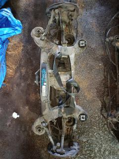 Балка подвески на Mercedes-Benz C-Class Station Wagon S203.246 271.946, Заднее расположение