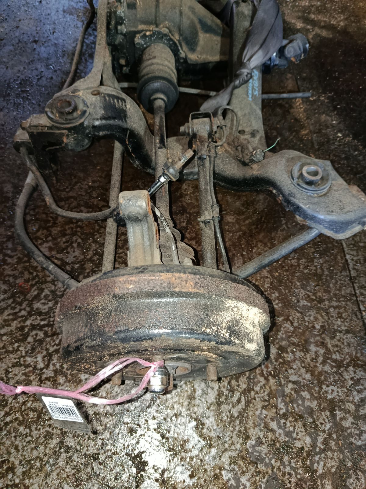 Балка подвески на Nissan Sunny FNB15 QG15DE Фото 6